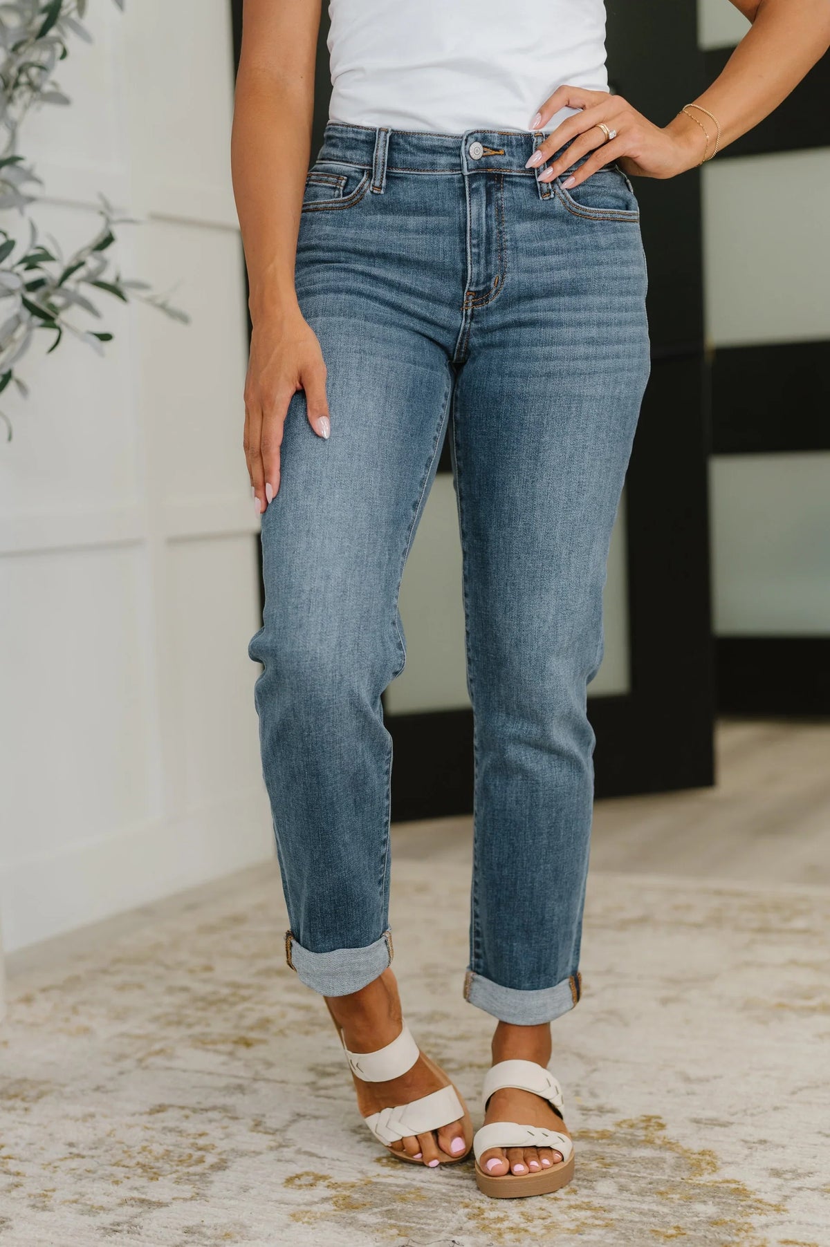 Judy Blue Mid Rise Classic Cuffed Boyfriend Jeans