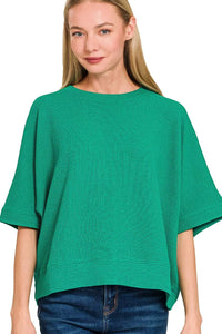 Double Knit Side Slit Hi Low Short Sleeve Top in Kelly Green