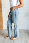 Judy Blue High Rise Rigid Magic Destroyed Straight Jeans