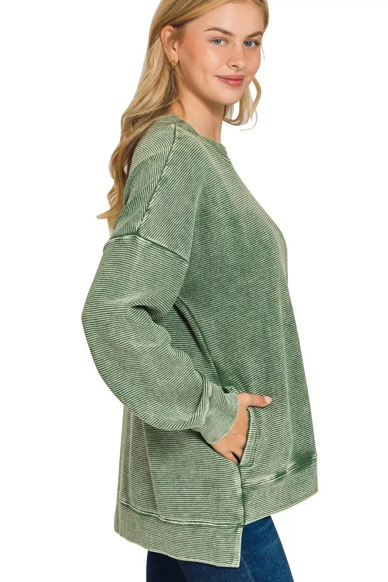 Zenana Acid Washed Double Ribbed Sweatshirt in Dark Green