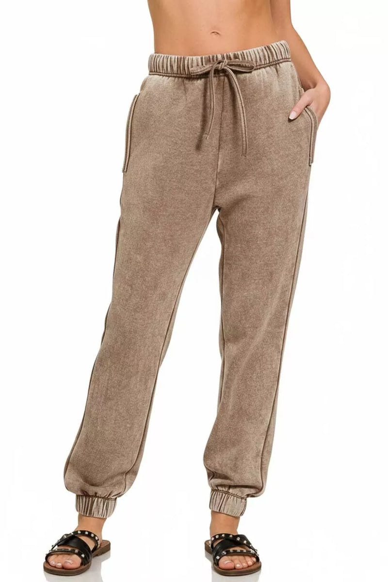 Zenana Acid Wash Fleece Jogger Sweatpants in Mocha