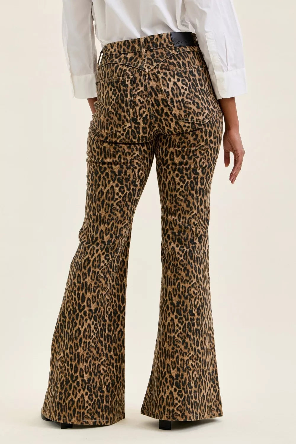 Judy Blue Mid Rise Jaqueline Leopard Print Flare Jeans