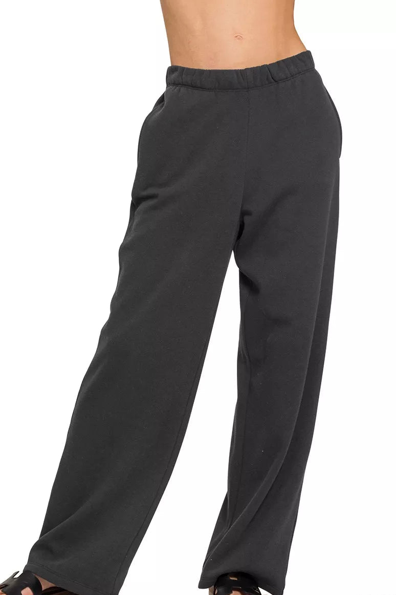 Fleece Sweatpants with Pockets in Black