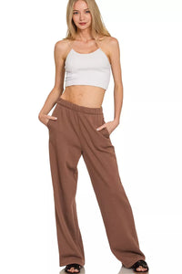 Fleece Sweatpants with Pockets in Brown