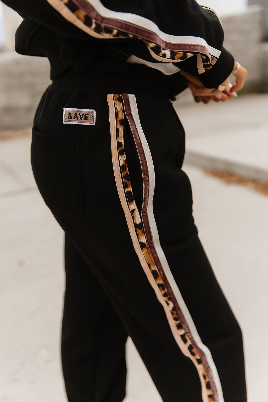 Ampersand Avenue Comfort Zone Joggers - Fearless & Free