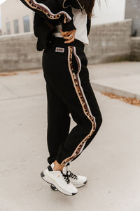 Ampersand Avenue Comfort Zone Joggers - Fearless & Free