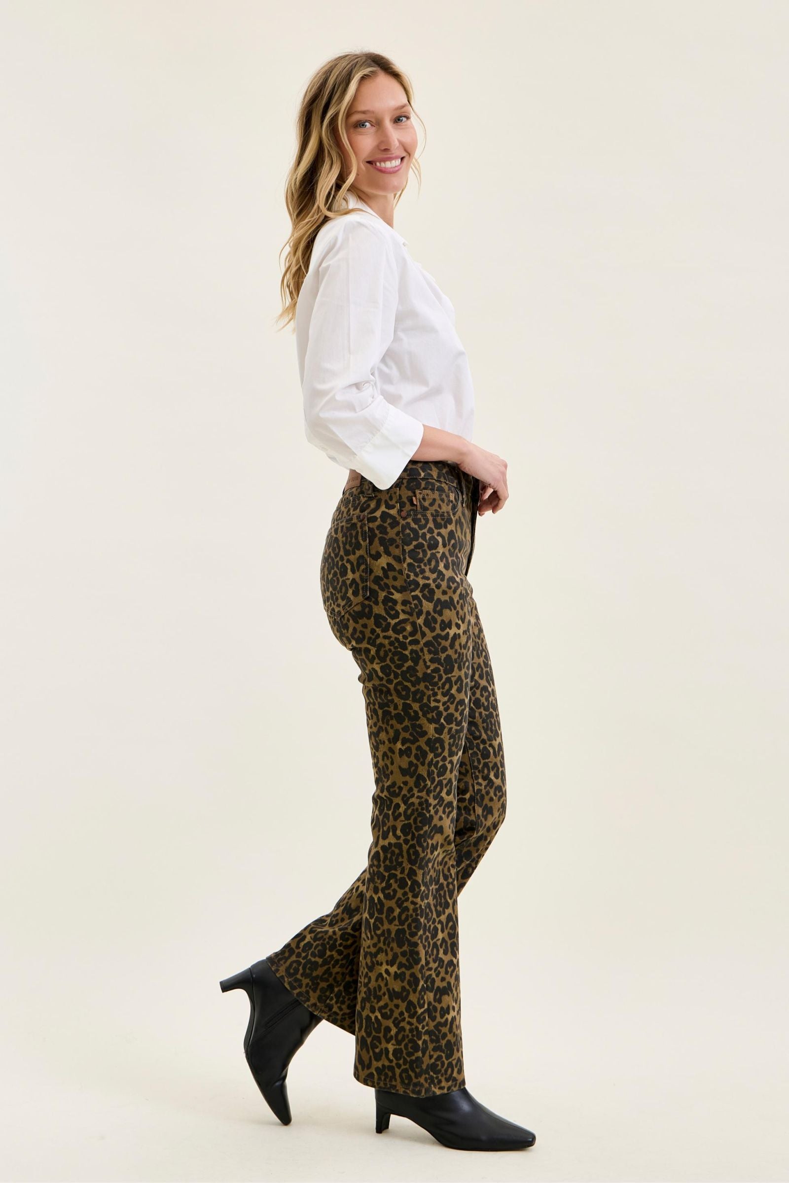 Judy Blue High Rise Bootcut Leopard Print Jeans