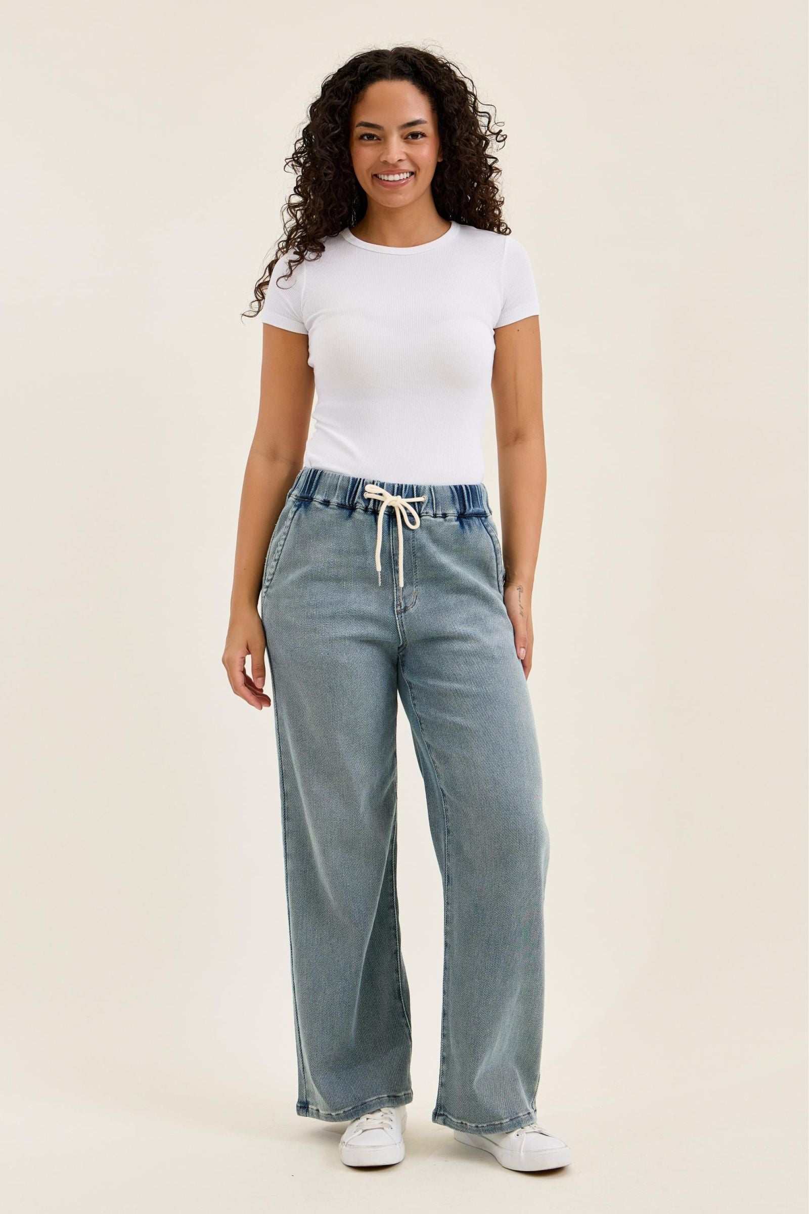 Judy Blue High Rise Wilhelmina Baggy Jeans 881127