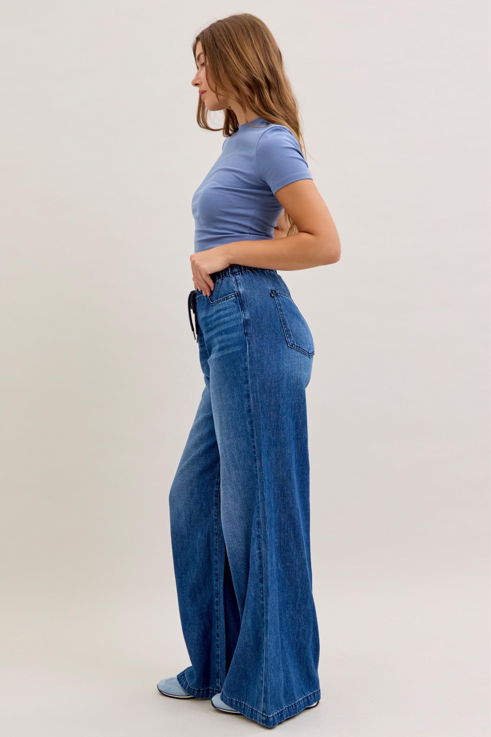 Judy Blue High Rise Featherweight Palazzo Jeans
