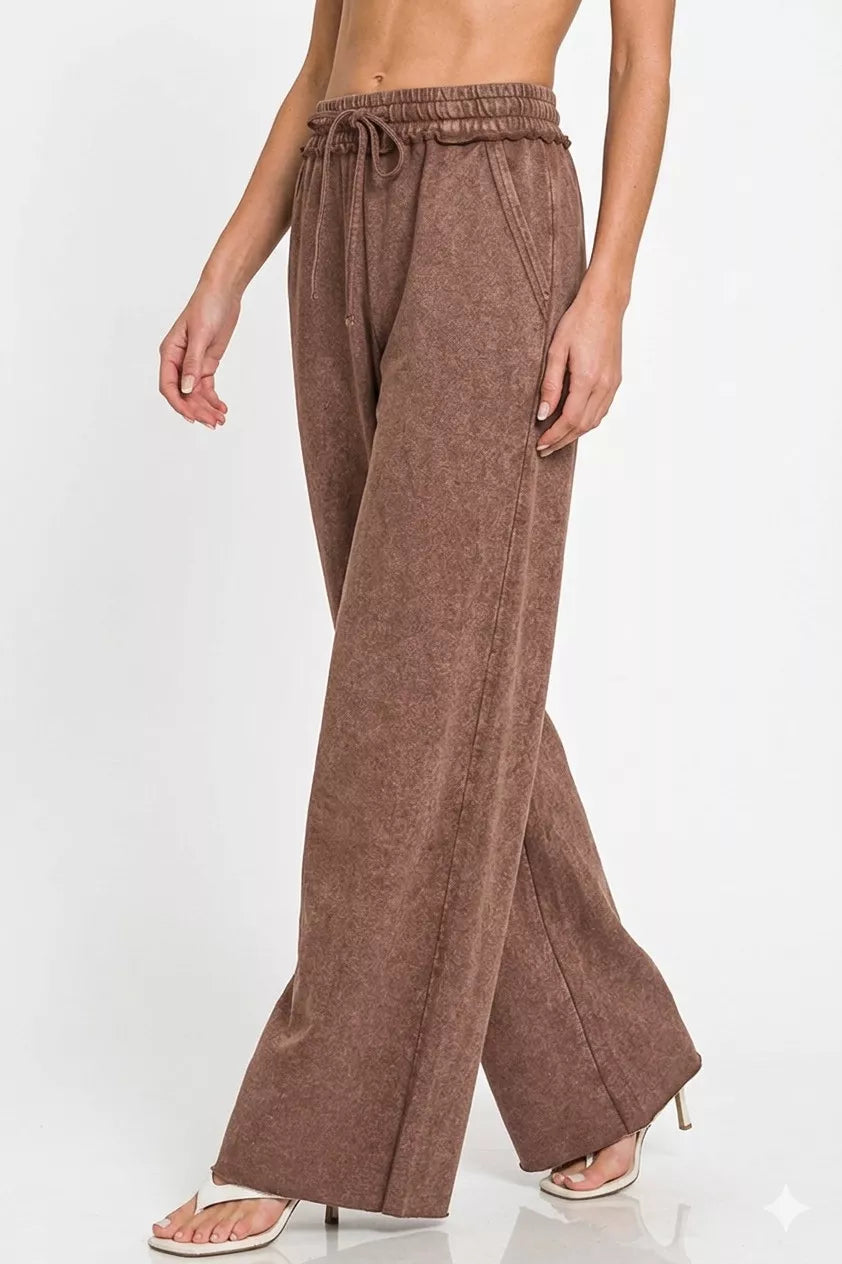 Zenana Exposed Seam French Terry Wide Leg Sweatpants in Brown