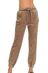 Zenana Acid Wash Fleece Jogger Sweatpants in Brown