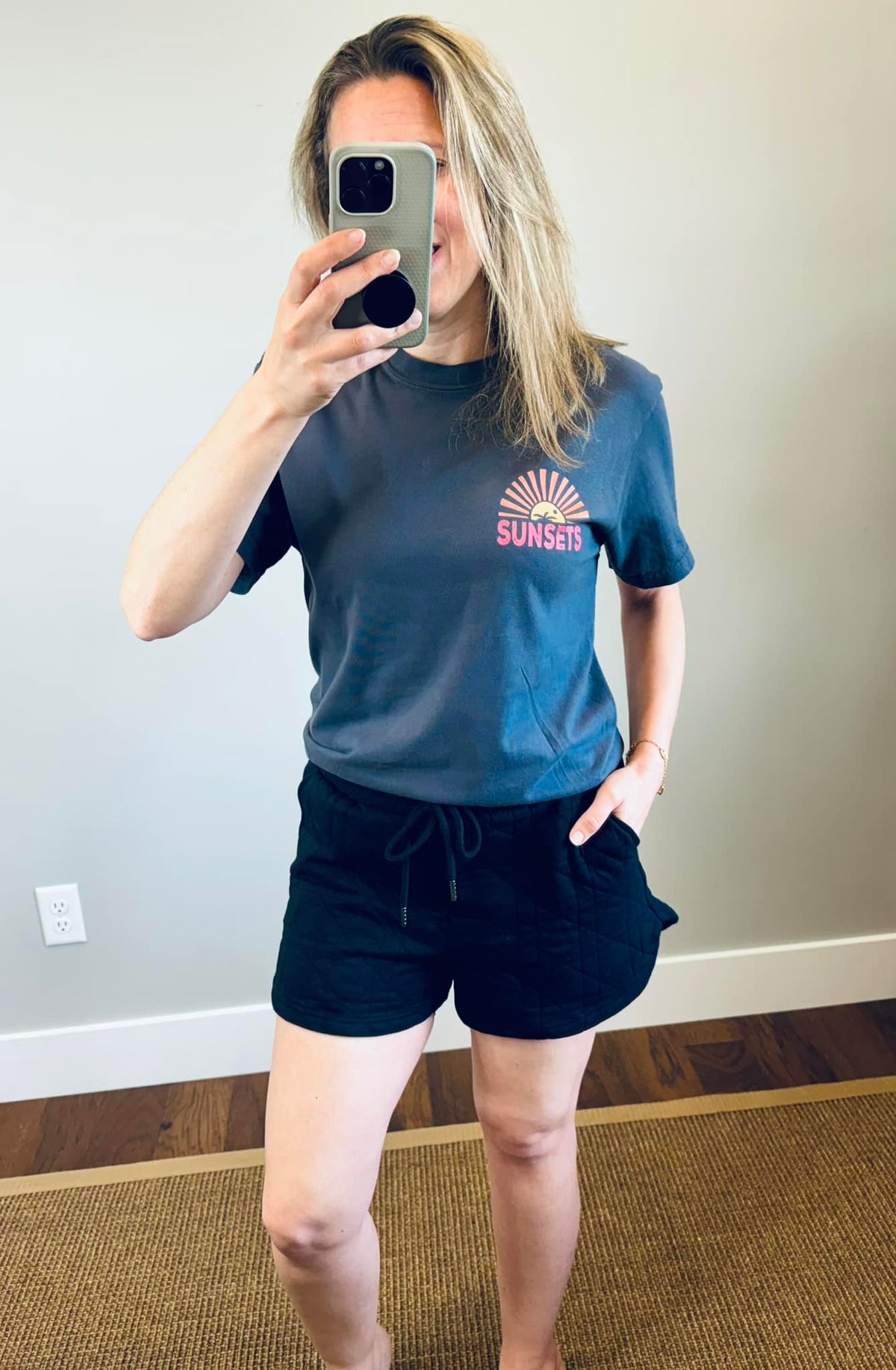 Quilted Curved Hem Shorts - Black