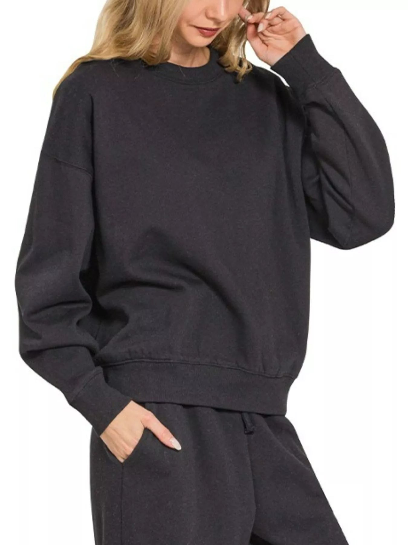 Fleece Long Sleeve Pullover and Sweatpants Set in Black