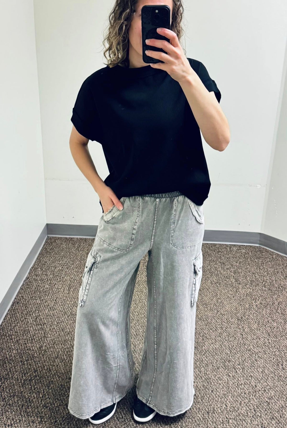 Easel Washed Wide Leg Terry Knit Cargo Pants in Rock Stone Grey