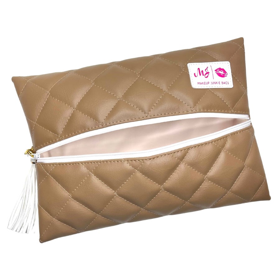 Makeup Junkie Bags Quilted Mocha