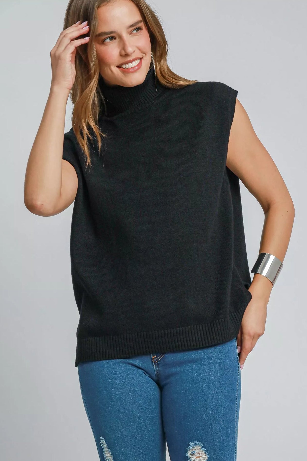 High-Low Turtleneck Sleeveless Sweater Knit Top