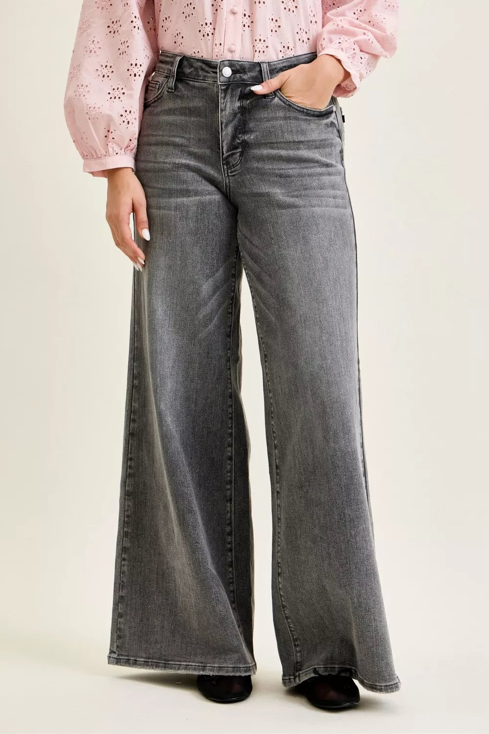 Judy Blue Mid Rise Grey Wash Wide Leg Jeans