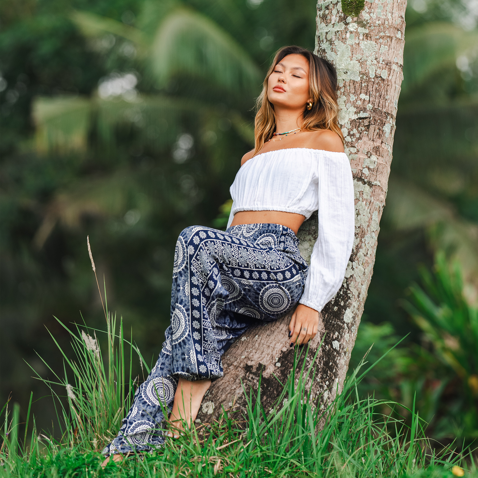 Lotus and Luna Como Harem Pants with Pockets