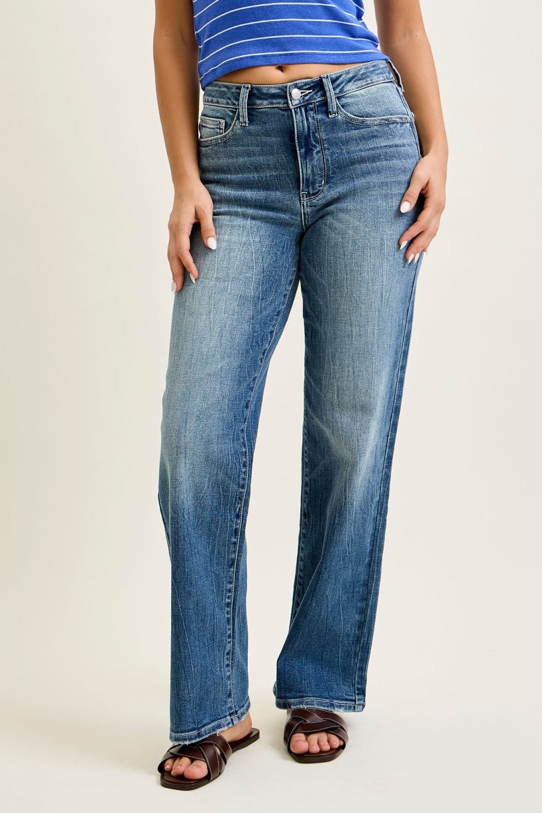 Judy Blue Mid Rise 90's Straight Jeans