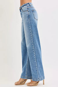 Risen High Rise Wide Leg Baggy Jeans