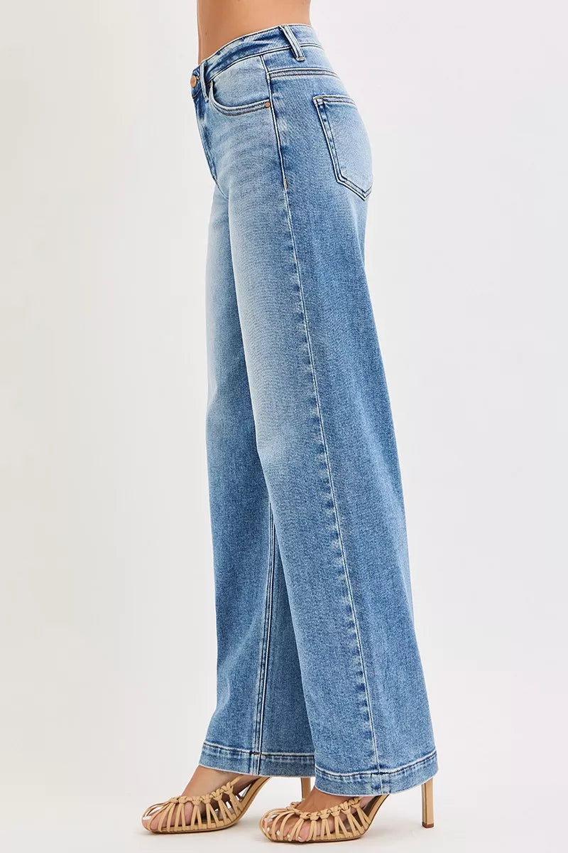 Risen High Rise Wide Leg Baggy Jeans