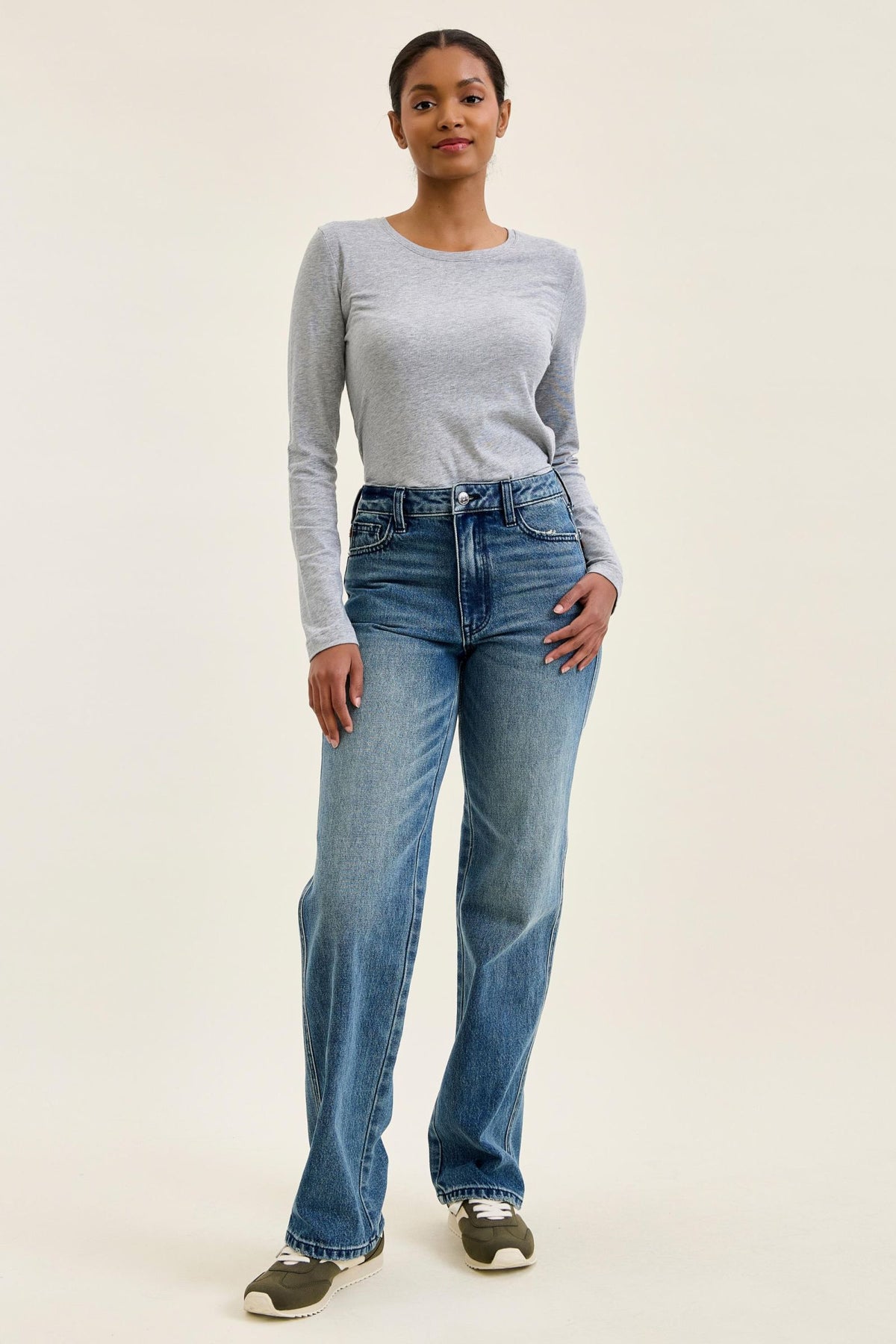 Judy Blue High Rise Rigid Magic Everyday Indigo Straight Jeans