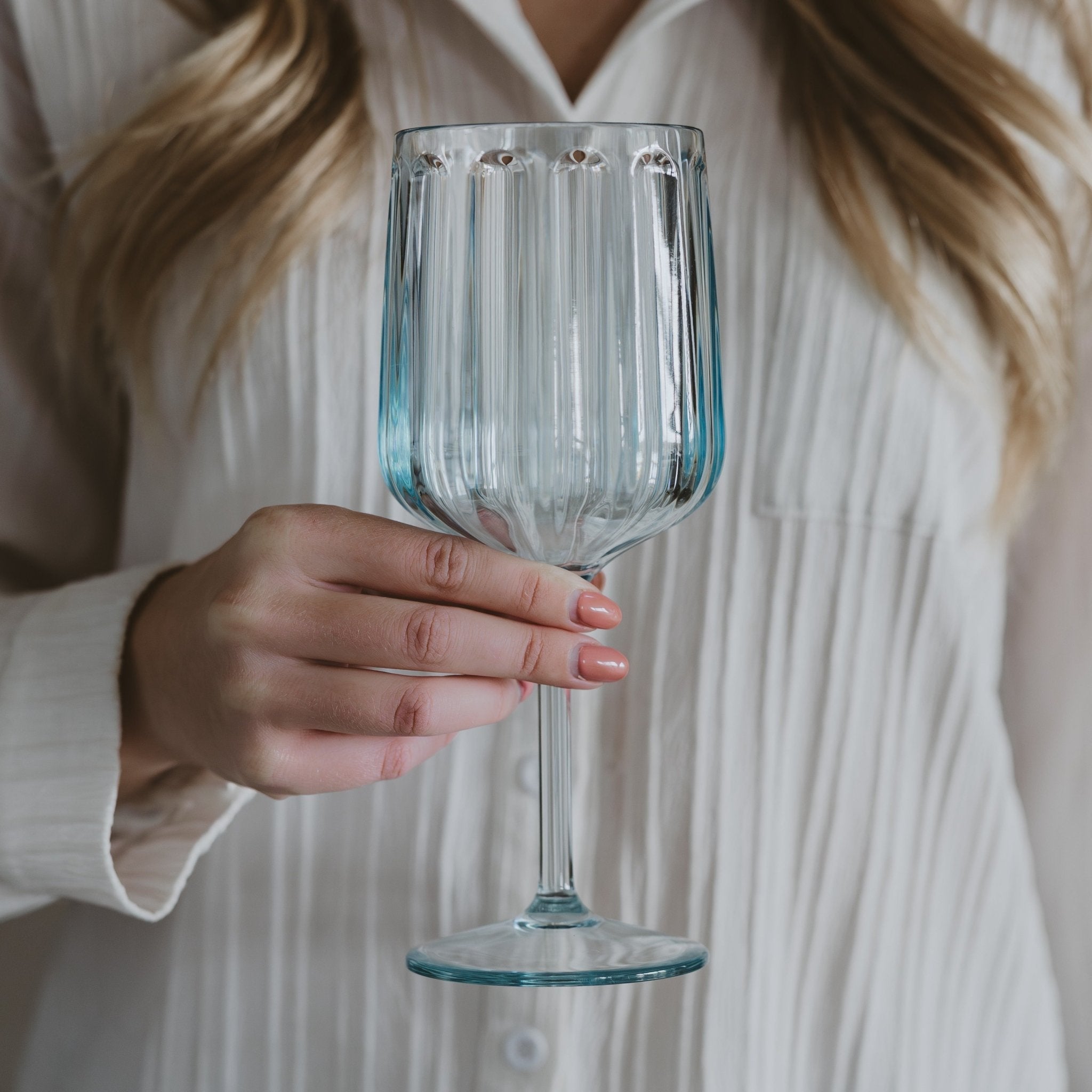 Sweet Water Decor Outdoor Plastic Wine Drinkware