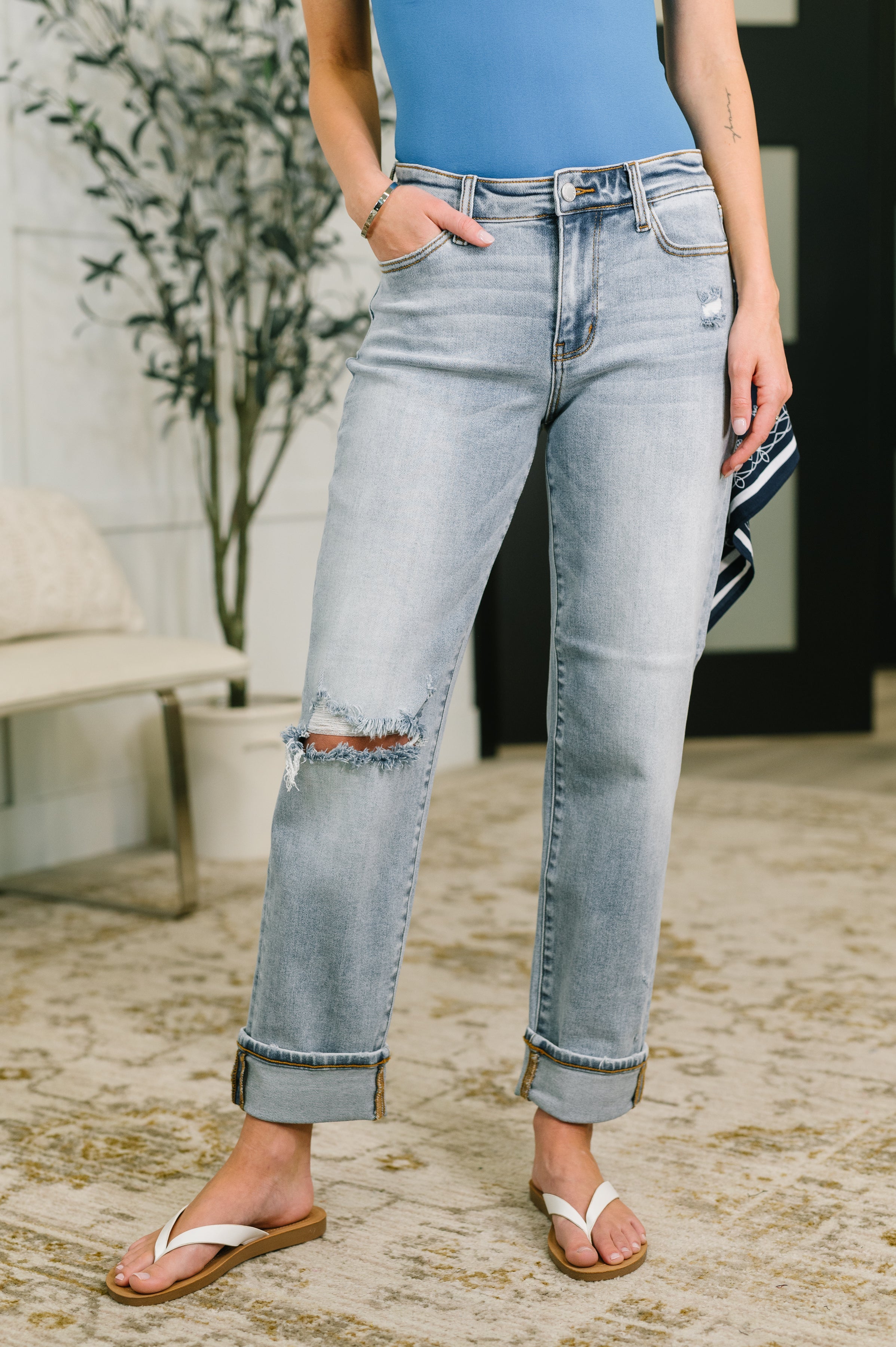 Judy Blue Mid Rise Boyfriend Jeans with Bandana Loop 82723