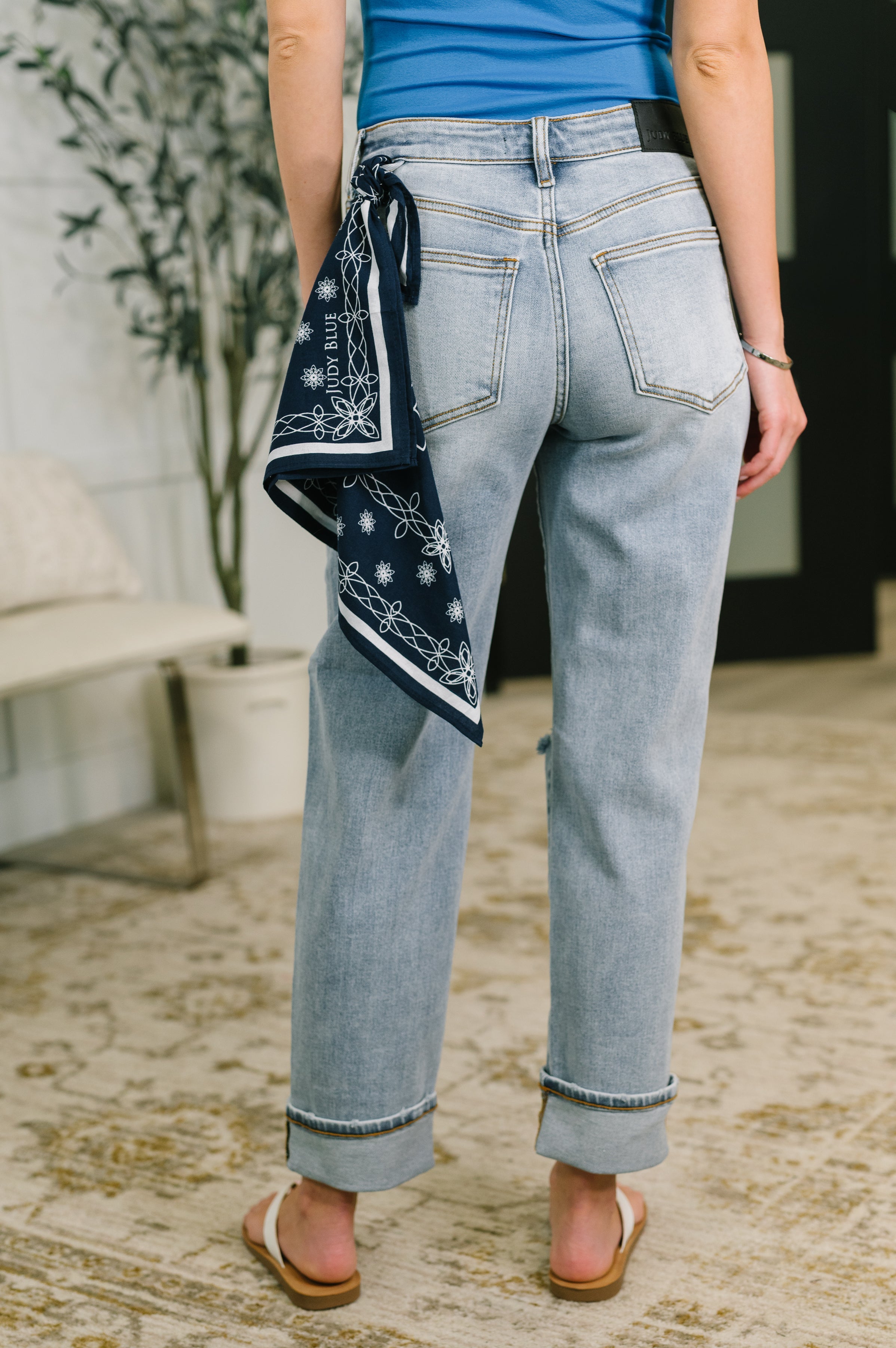 Judy Blue Mid Rise Boyfriend Jeans with Bandana Loop 82723