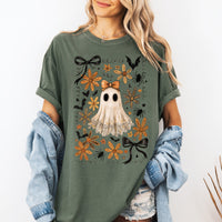 Enchanting Ghost with Bows Comfort Colors Graphic T-Shirt in green