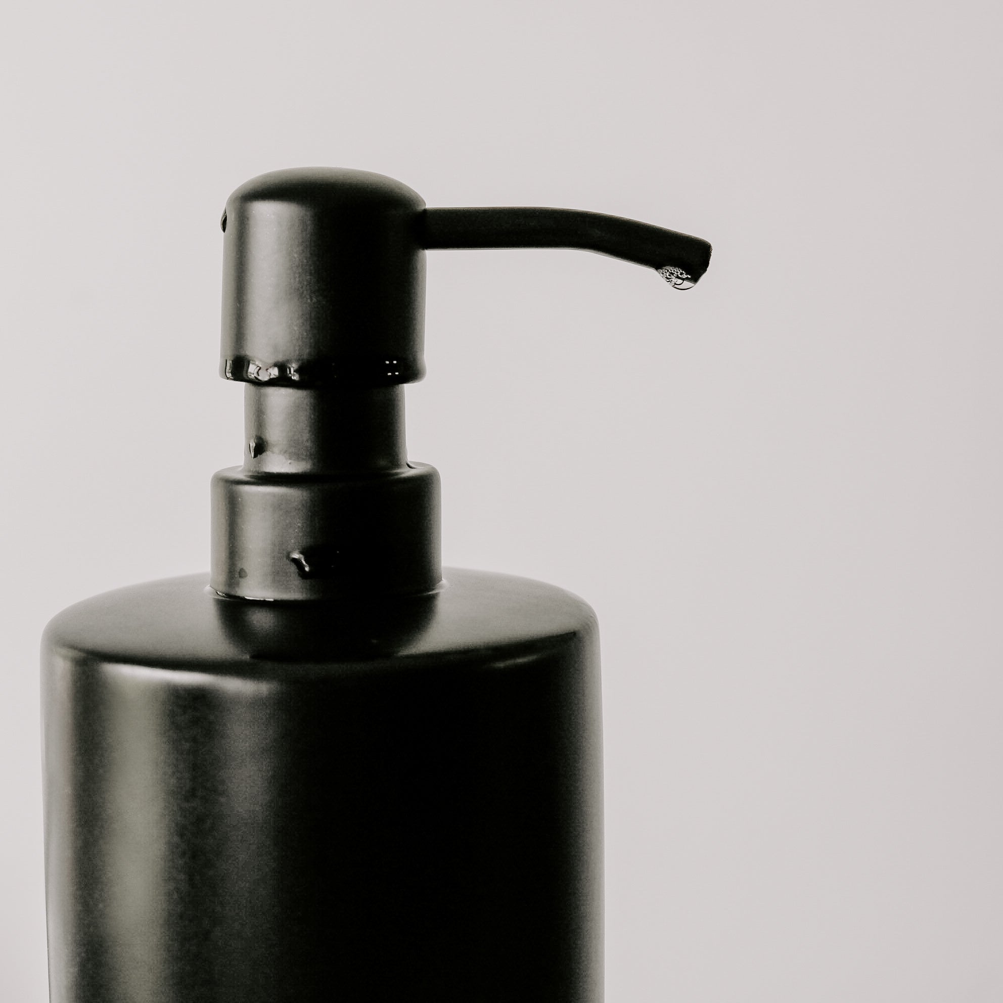 Sweet Water Decor Black Stoneware Hand Soap Dispenser - 15oz&nbsp;