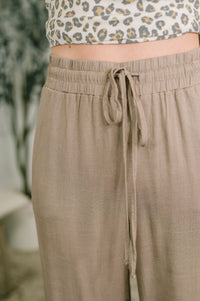 Zenana Linen Drawstring Pants in Light Cocoa