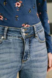 Judy Blue High Rise Tummy Control Double Button Flare Jeans 881018