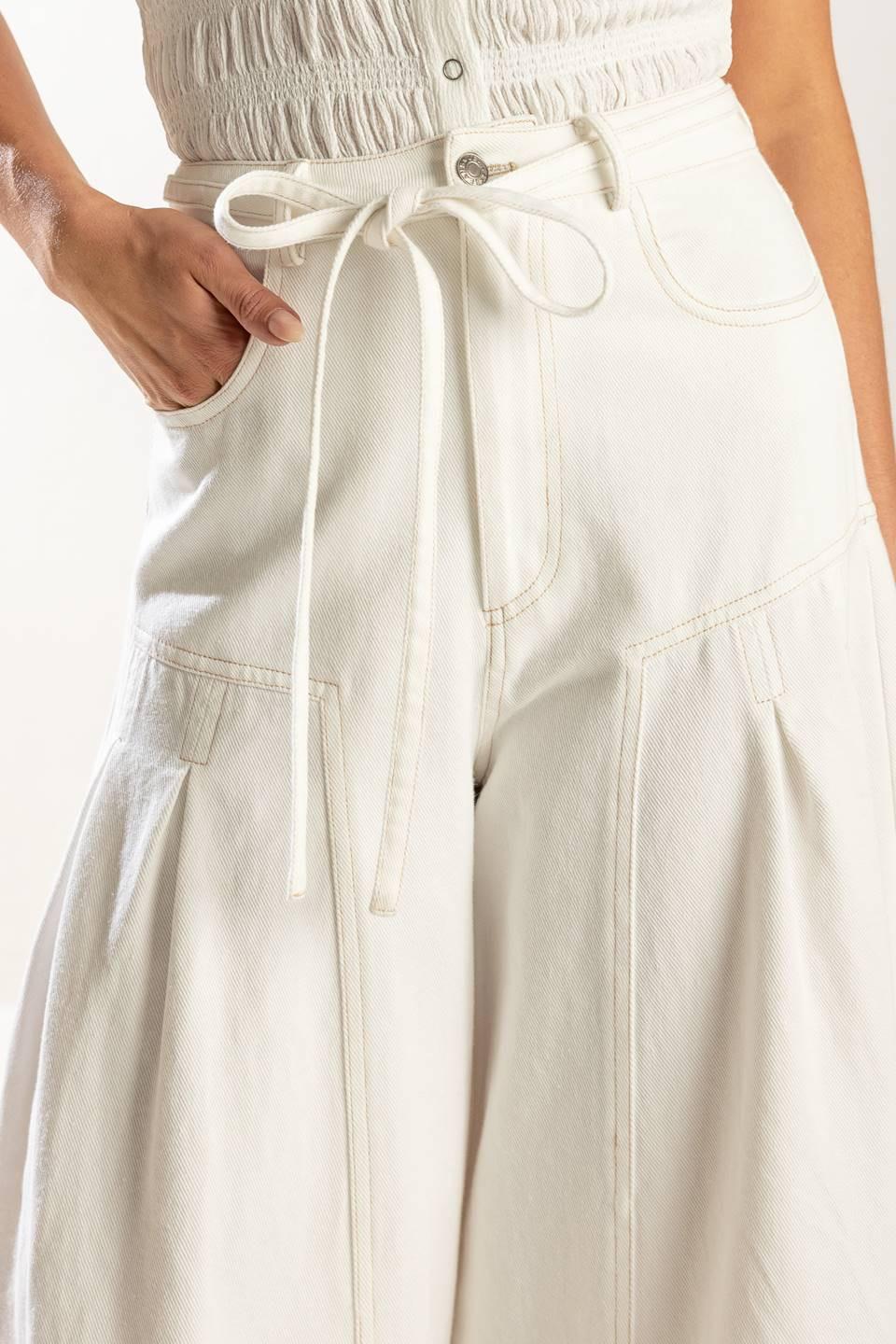 Flying Tomato Every Sunday White Woven Palazzo Pants