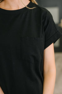 Zenana Short Sleeve Midi Dress with Pockets in Black