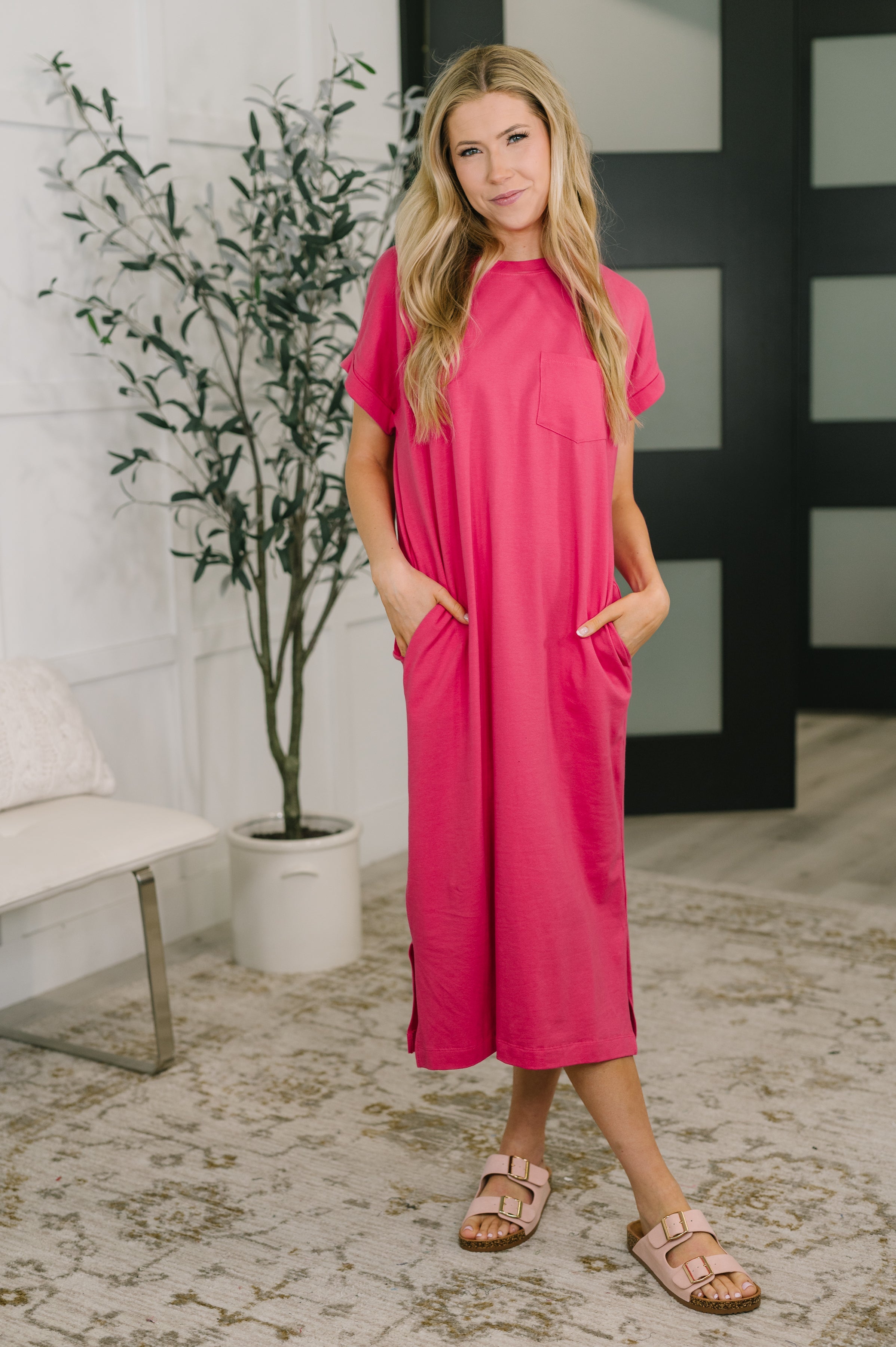 Short Sleeve Midi Dress with Pockets in Hot Pink
