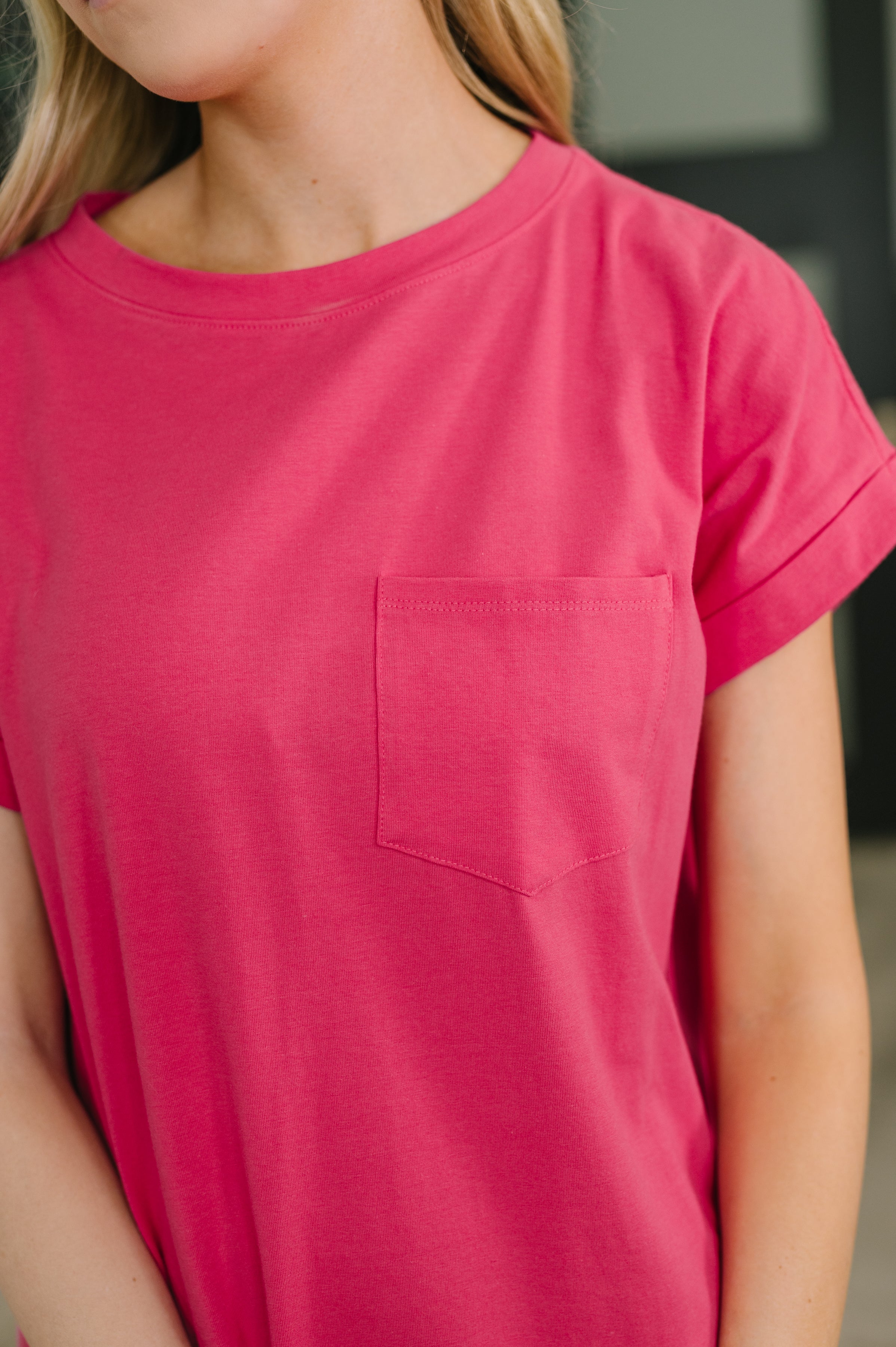 Short Sleeve Midi Dress with Pockets in Hot Pink