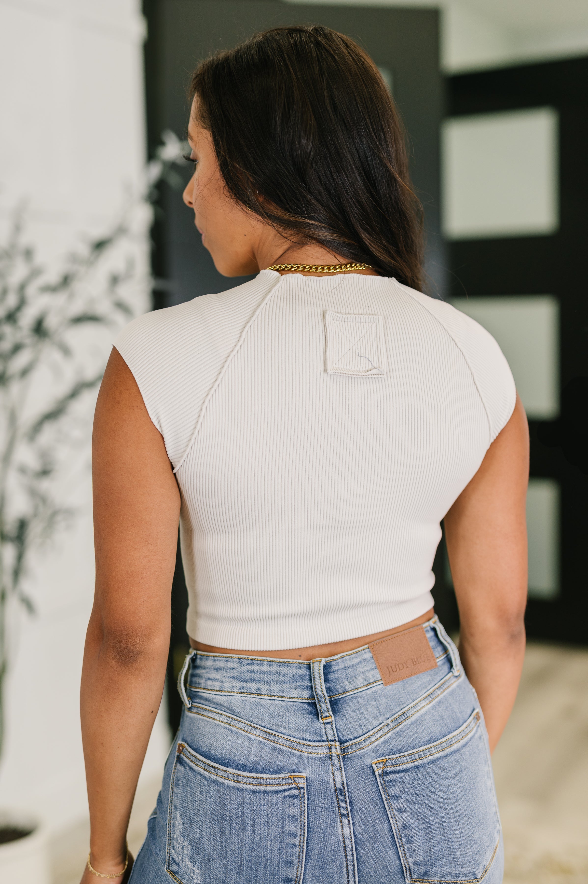 Zenana Ribbed Short Sleeve Seamless Crop Top in Sand Beige