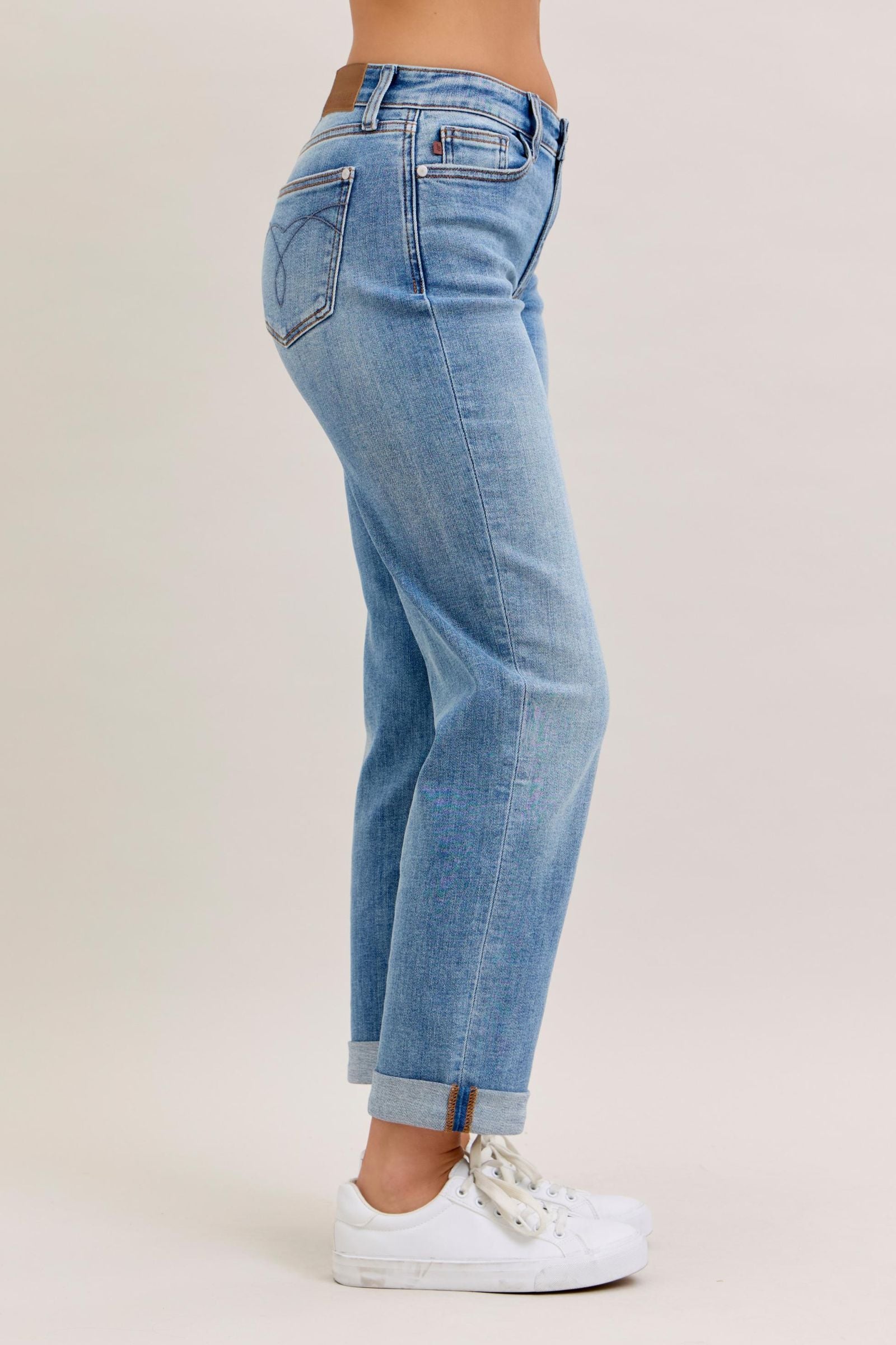 Judy Blue Mid Rise Boyfriend Jeans