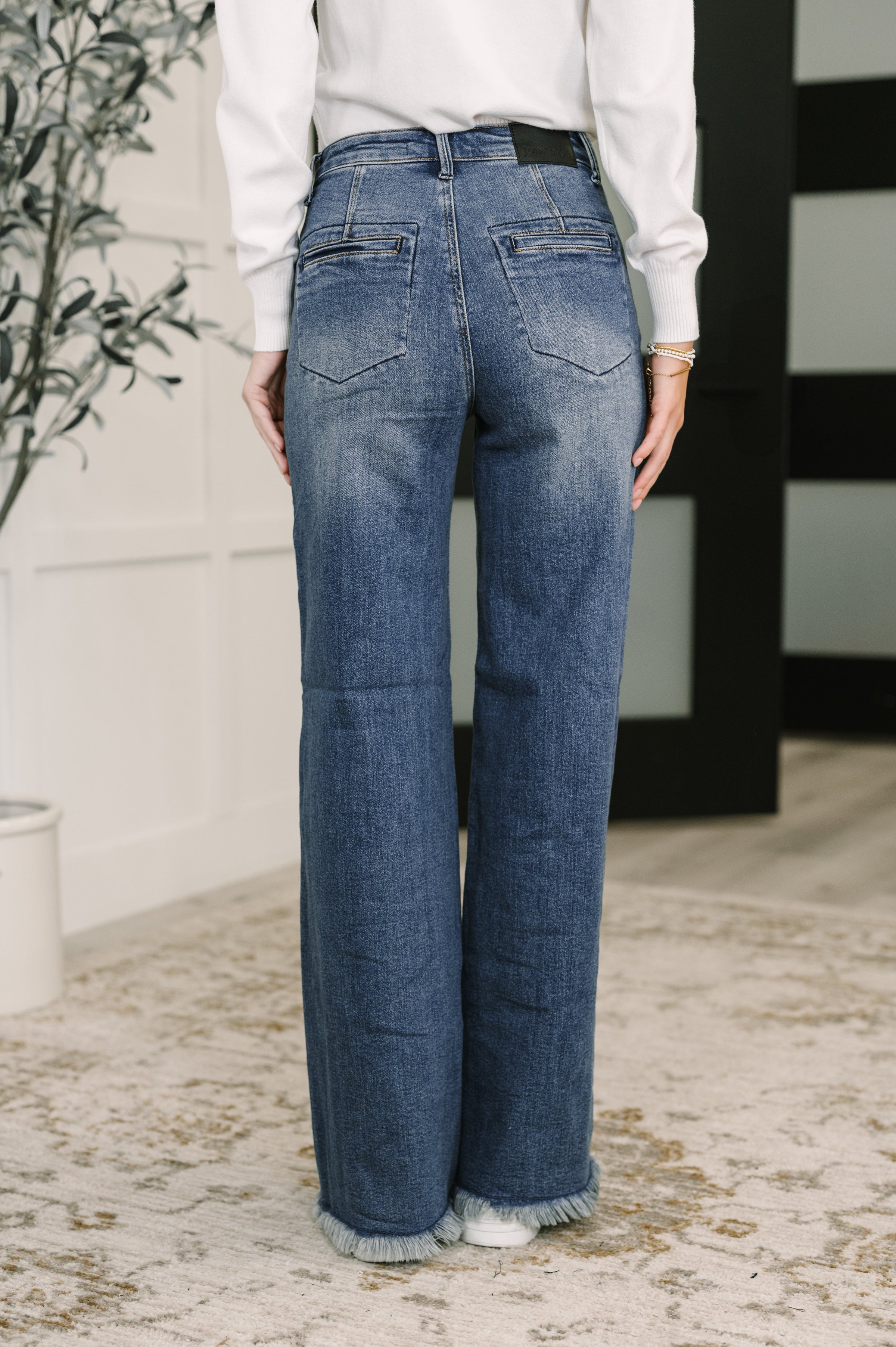 Judy Blue High Rise Column Straight Button-Fly Jeans