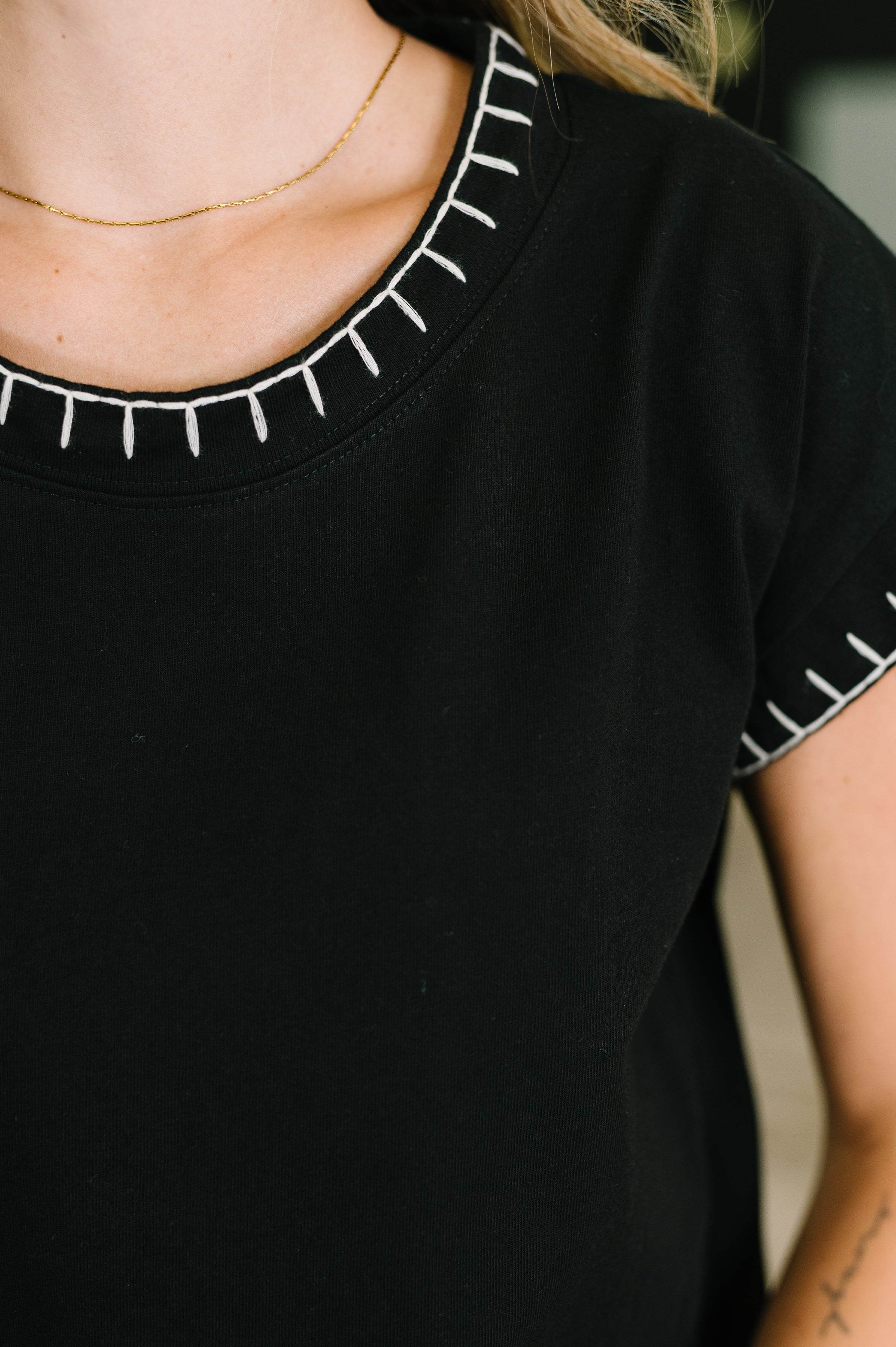 Zenana Stitch Trim Short Sleeve Top in Black