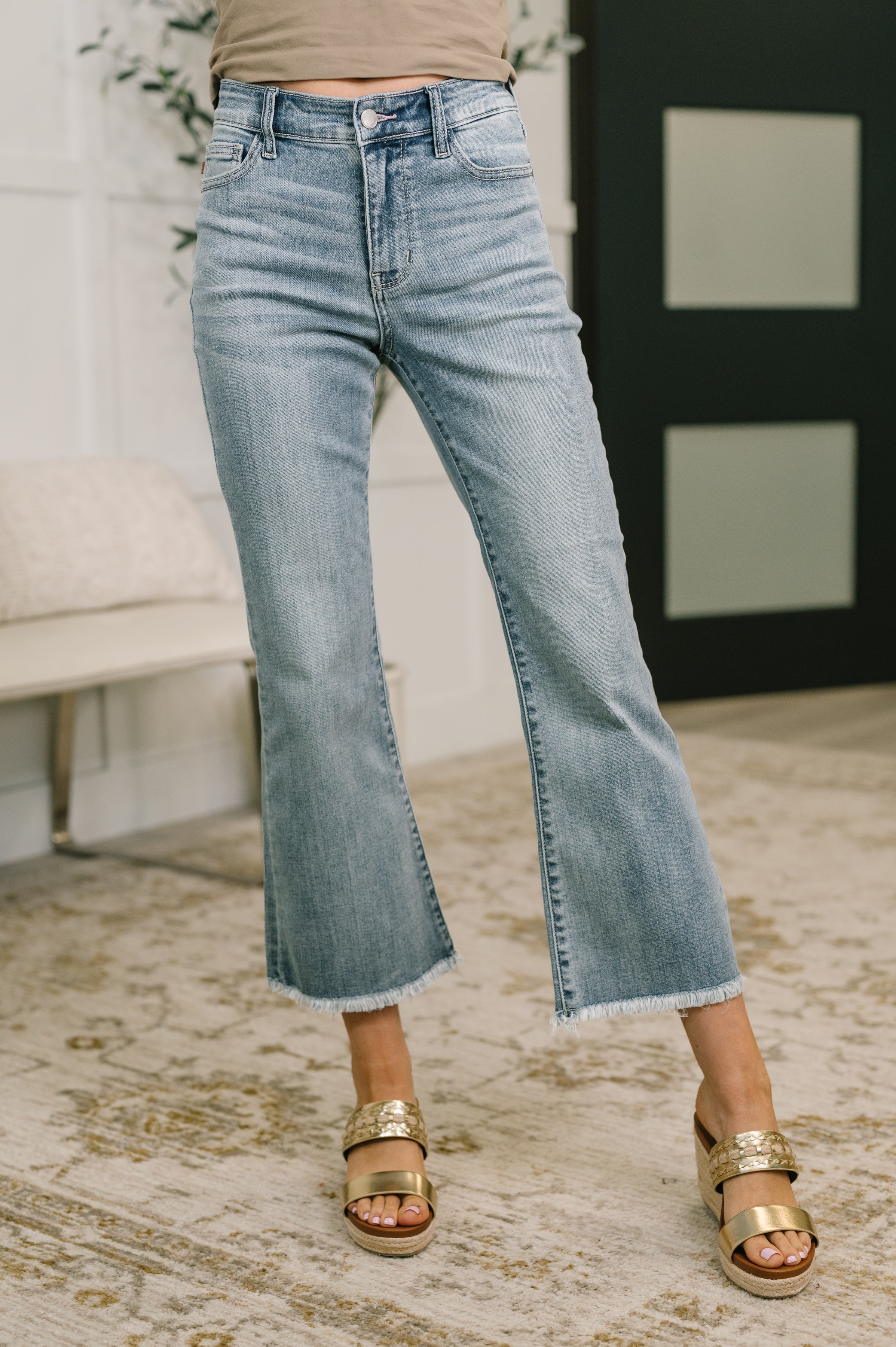 Judy Blue Mid Rise Kick Flare Jeans 82721