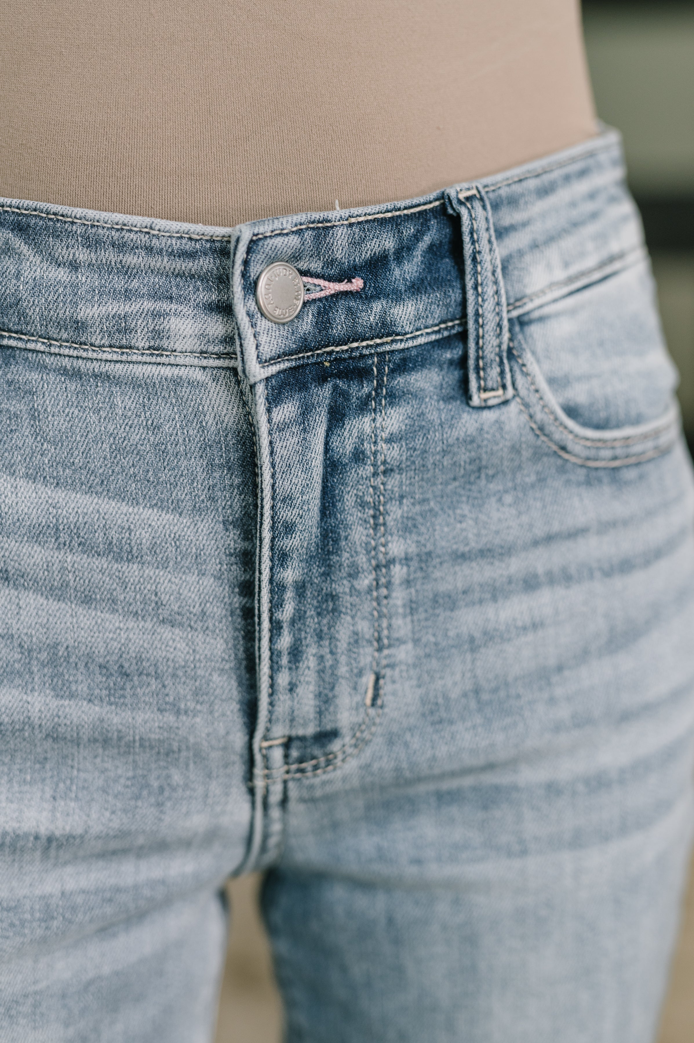 Judy Blue Mid Rise Kick Flare Jeans 82721