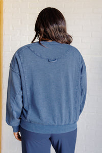 Quick Fix Mineral Wash Crew Neck Pullover in Psychic Blue