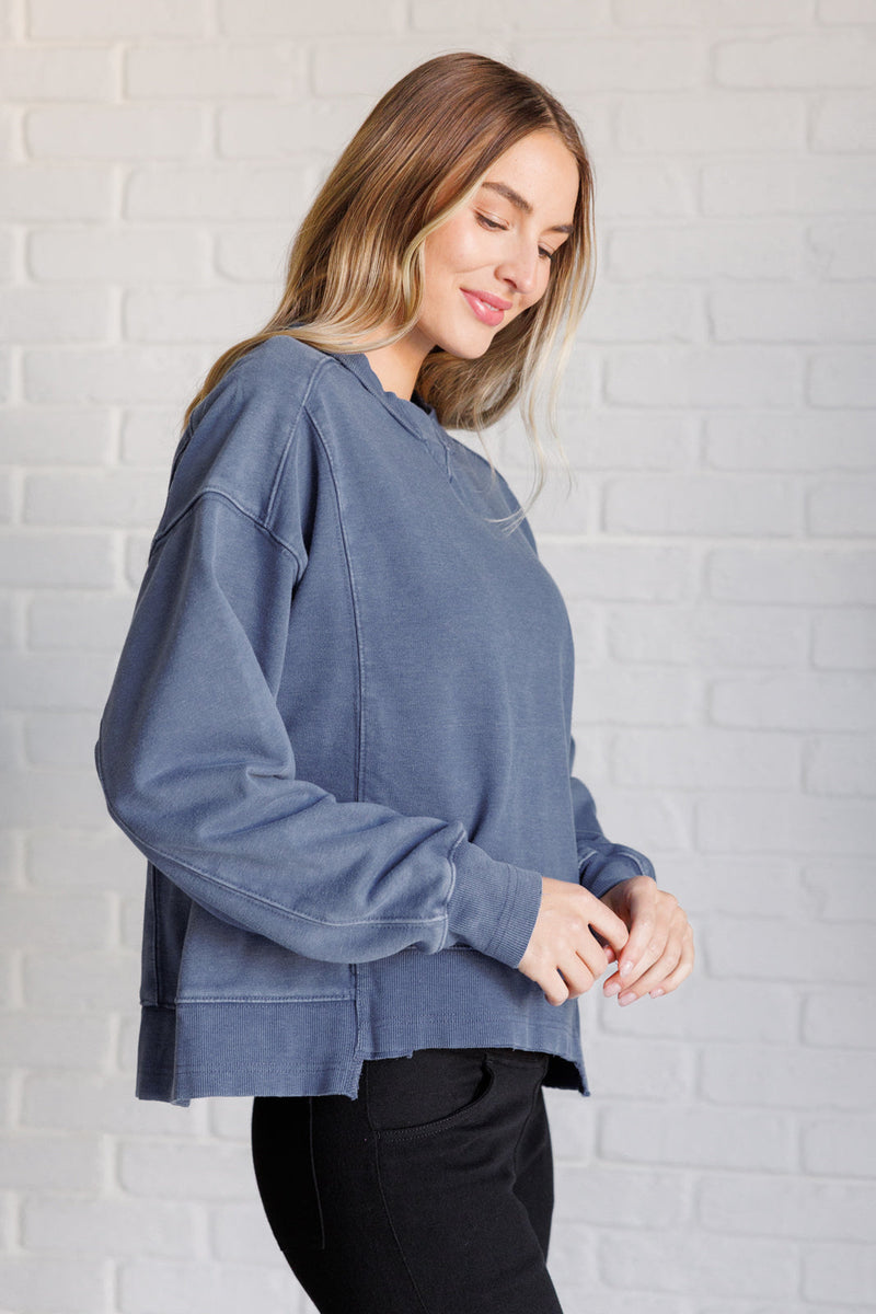 Quick Fix Mineral Wash Crew Neck Pullover in Psychic Blue