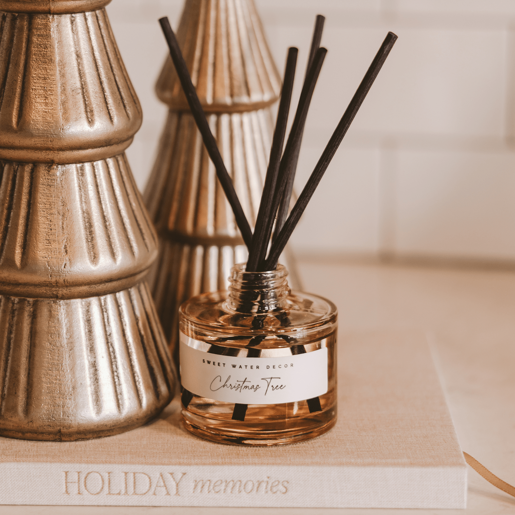 Sweet Water Decor Christmas Tree Tinted Glass Jar Reed Diffuser