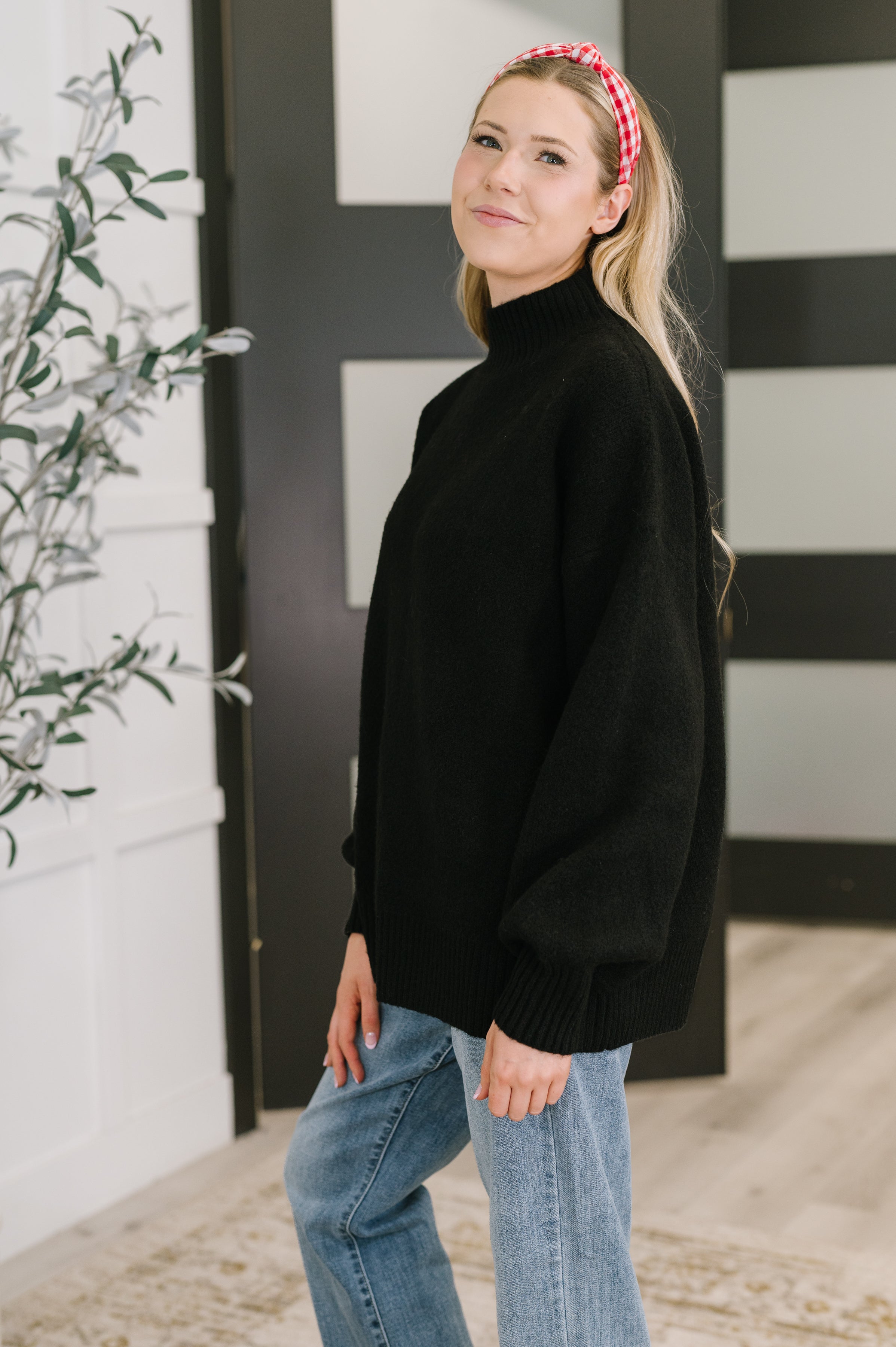 High Neck Pullover Knit Sweater in Black