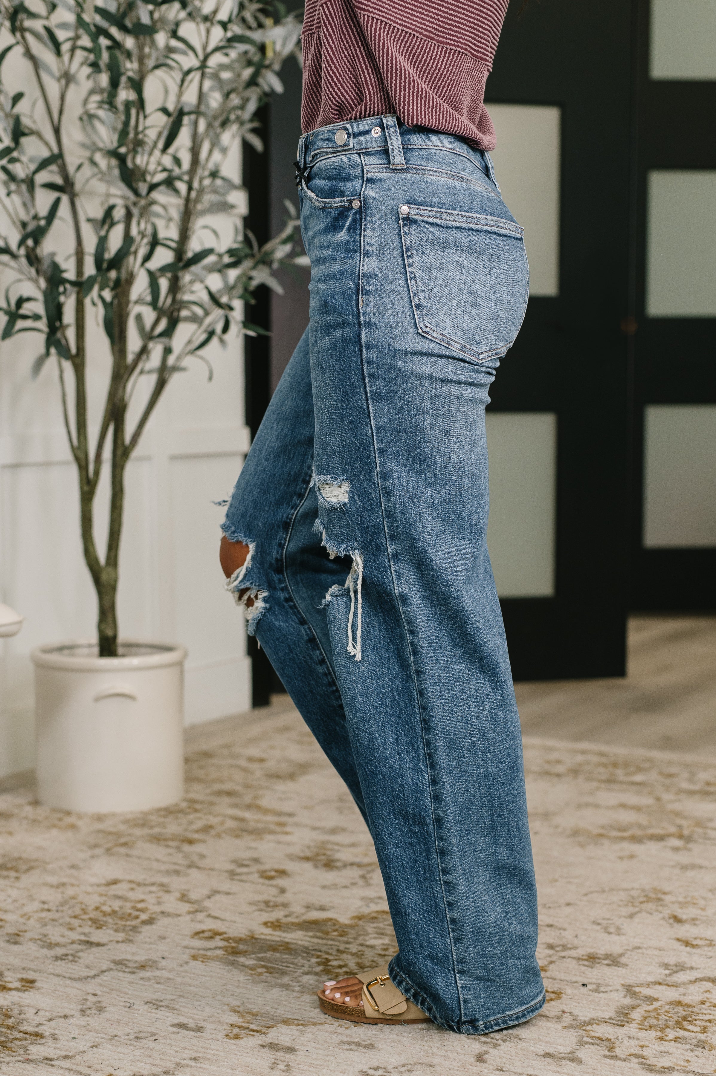 Judy Blue High Rise Rigid Magic Destructed Straight Jeans