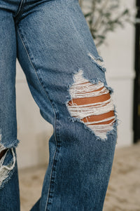 Judy Blue High Rise Rigid Magic Destructed Straight Jeans