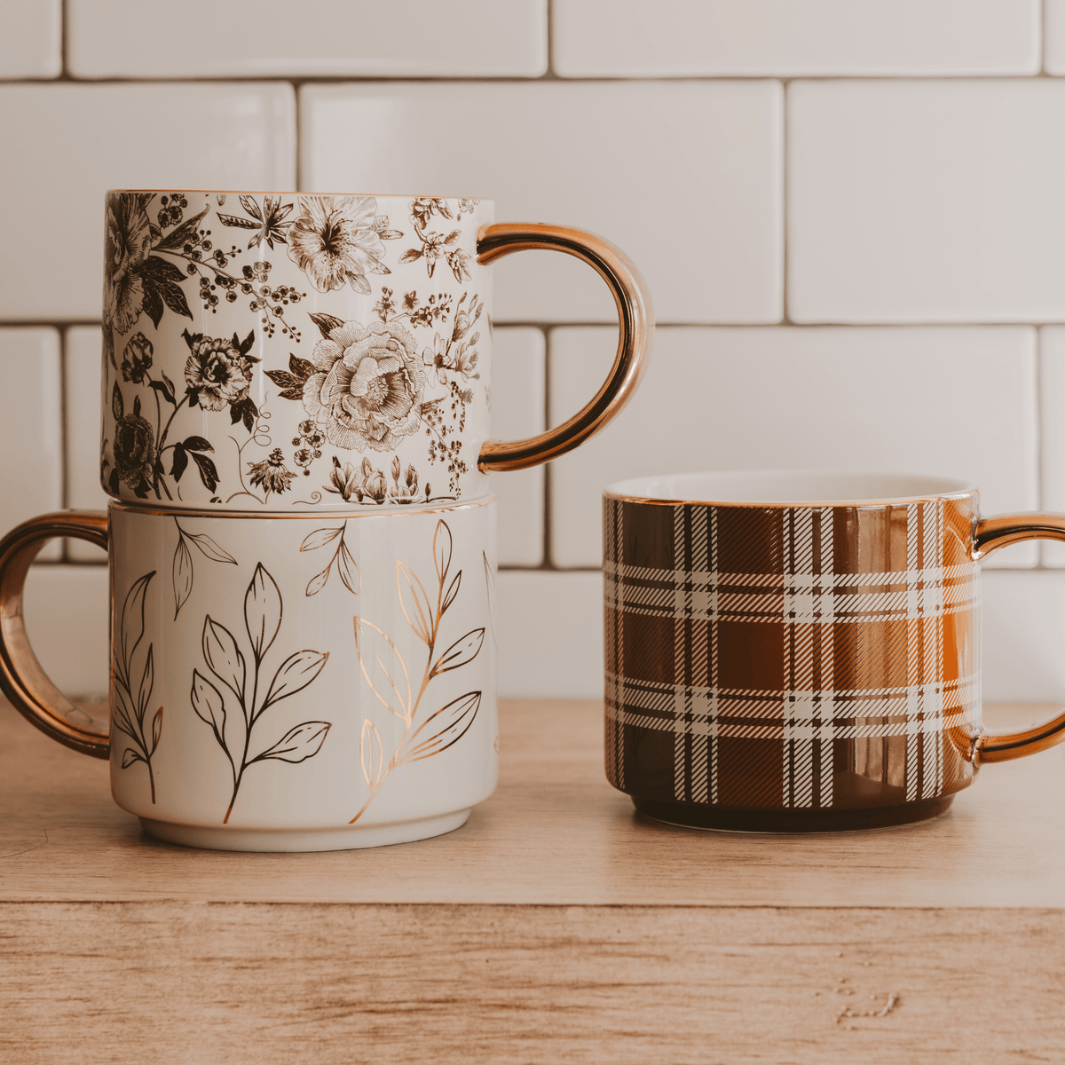 Sweet Water Decor Brown Delft 14 oz Gold Handle Coffee Mug